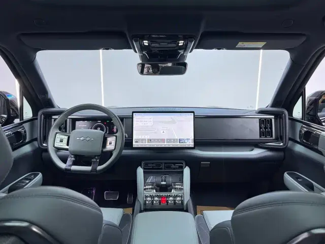 Fang Cheng Bao Leopard 5 2023 Explorer Edition — Фото автомобиля 20