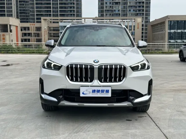 BMW X1 — Фото автомобиля 2