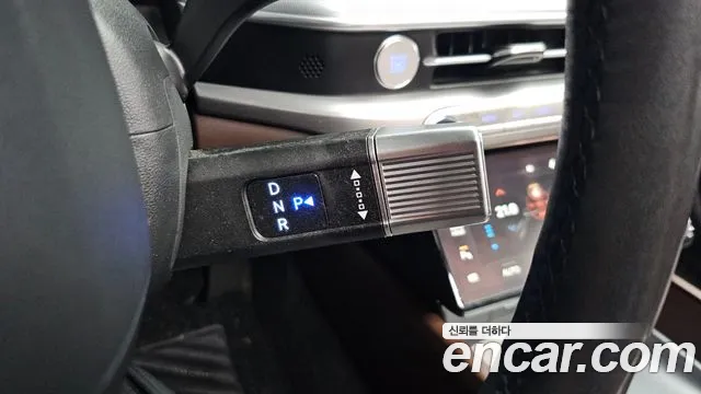 Hyundai Grandeur GN7 — Фото автомобиля 9