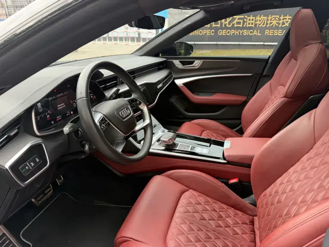 Audi A7L — Фото автомобиля 5