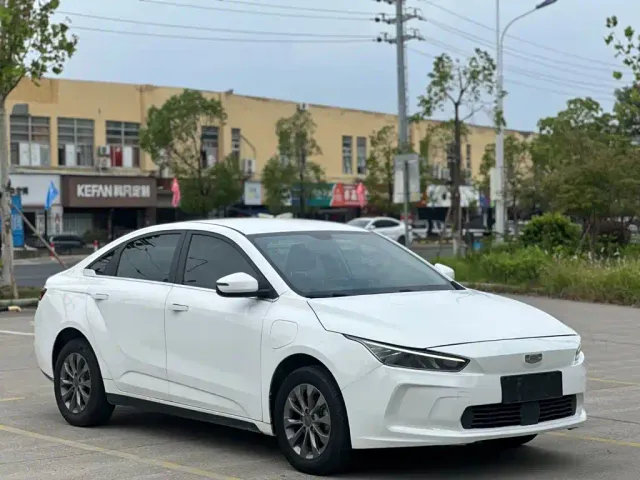 Geely Geometry A — Фото автомобиля 18