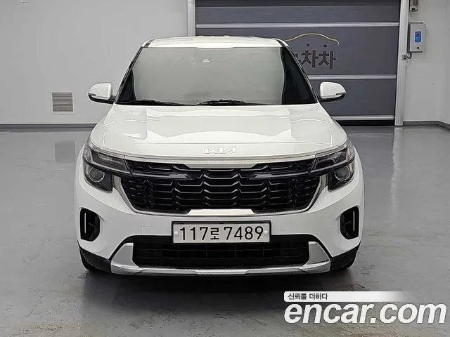 Kia Seltos Новый Seltos Бензин 2.0 2WD — Фото автомобиля 2