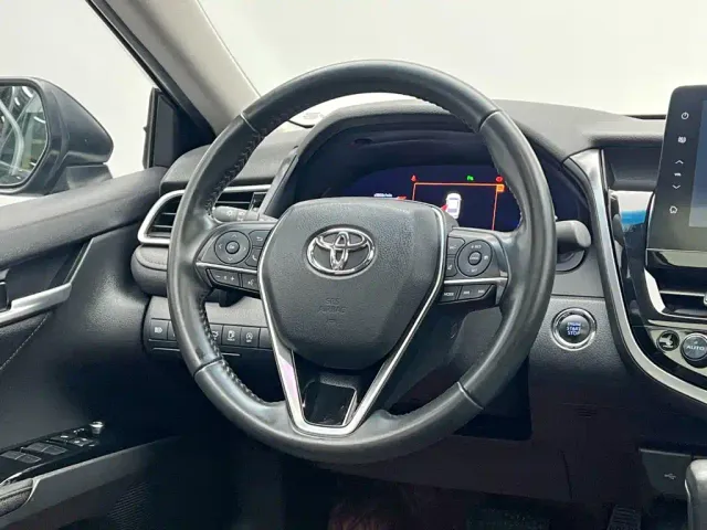 Toyota Camry — Фото автомобиля 22