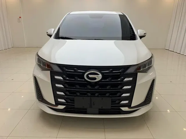 GAC Trumpchi M6 — Фото автомобиля 2