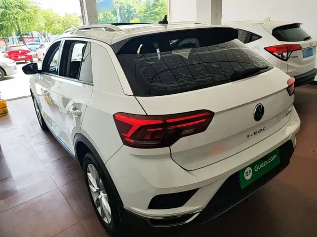Volkswagen Volkswagen T-ROC 2021 Facelift 280TSI DSG 2WD Elite Smart Connect Edition — Фото автомобиля 4