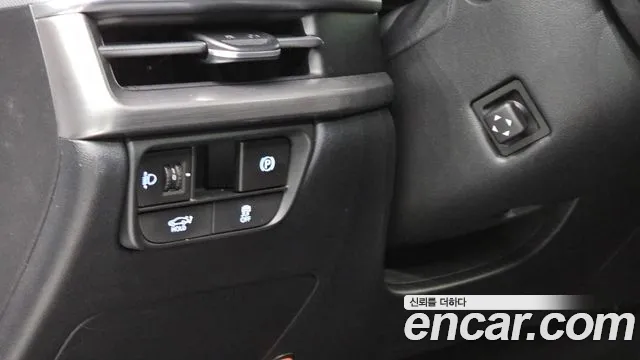 Hyundai Grandeur GN7 — Фото автомобиля 19
