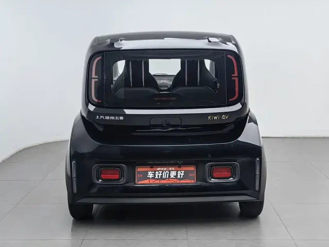 Baojun KiWi EV — Фото автомобиля 4