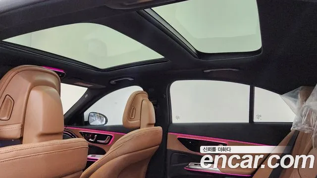 Mercedes-Benz E-Class — Фото автомобиля 13