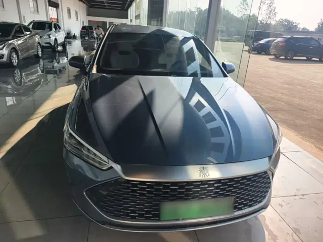 BYD Qin PLUS — Фото автомобиля 2