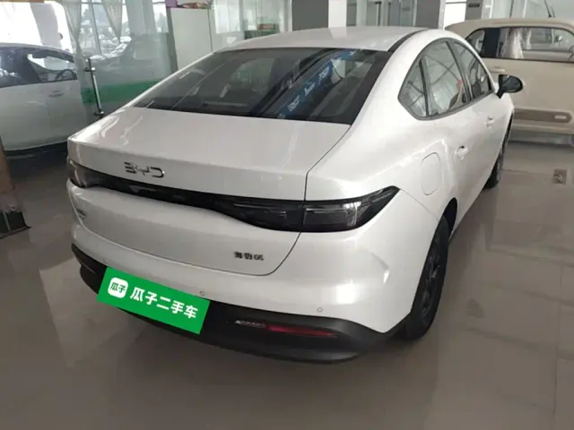 BYD Seal 05 DM-i — Фото автомобиля 6