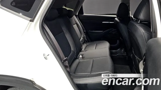 Kia Seltos — Фото автомобиля 12