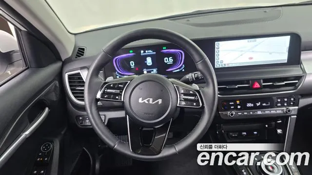 Kia Seltos Новый Seltos Бензин 2.0 2WD — Фото автомобиля 13
