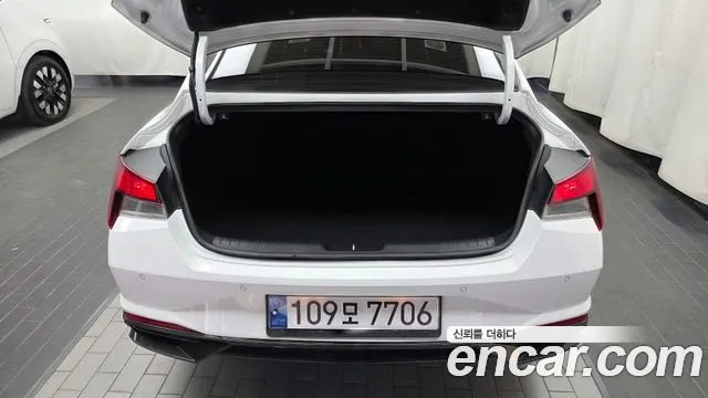 Hyundai Avante CN7 — Фото автомобиля 26