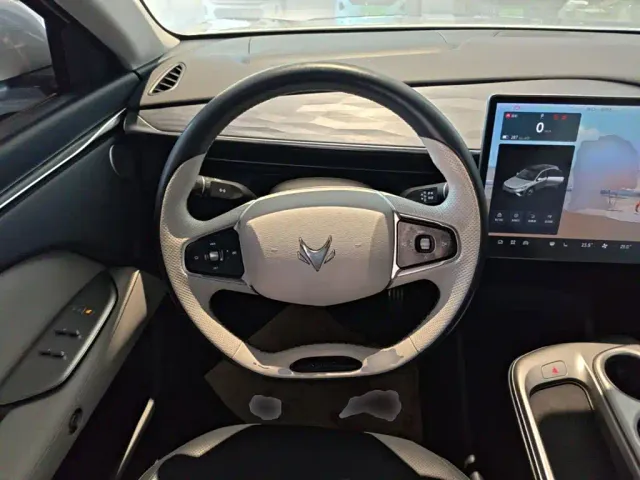 Arcfox Alpha T5 — Фото автомобиля 10