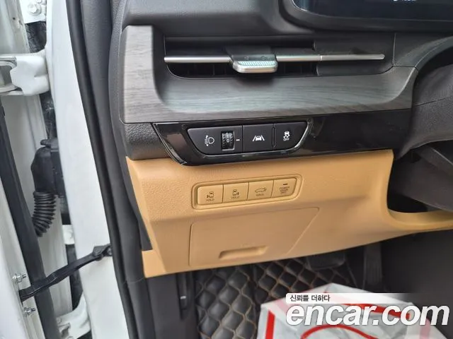Kia Canival Carnival 4 поколение Бензин 7 мест Noblesse — Фото автомобиля 18