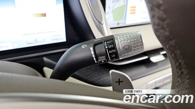 Genesis G90 Бензин 3.5 Turbo e-S/C AWD LWB — Фото автомобиля 26