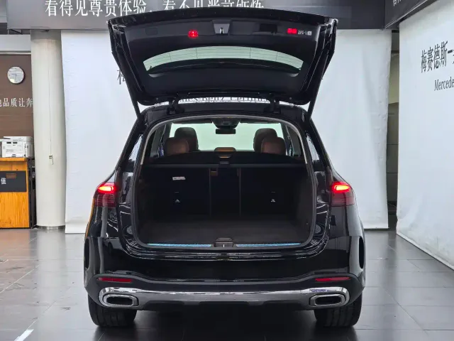 Mercedes-Benz GLE-Class — Фото автомобиля 16