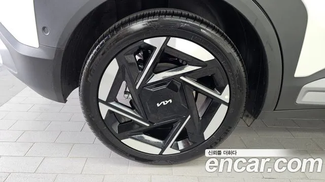 Kia Seltos — Фото автомобиля 5