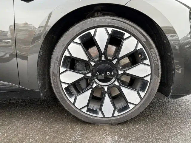Audi E5 Sportback — Фото автомобиля 15