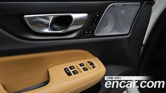 Вольво S60 S60 третьего поколения B5 Ultimate Bright — Фото автомобиля 14