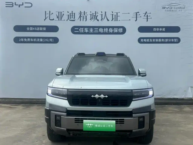 BYD FangChengBao Leopard 8 — Фото автомобиля 2