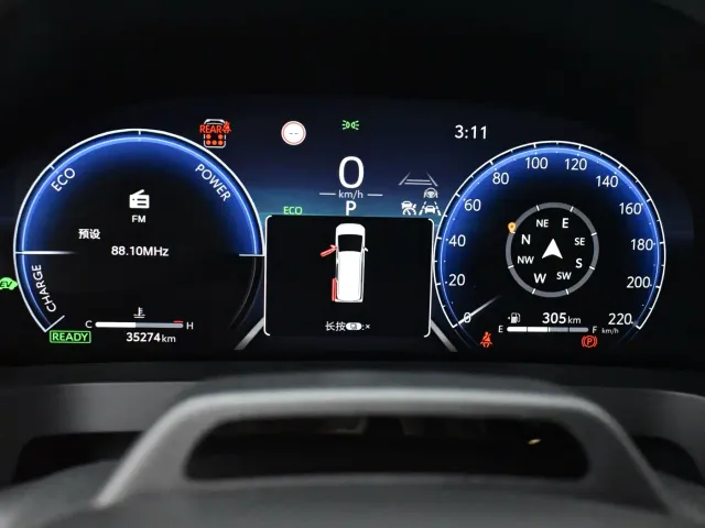 Toyota Alphard — Фото автомобиля 15