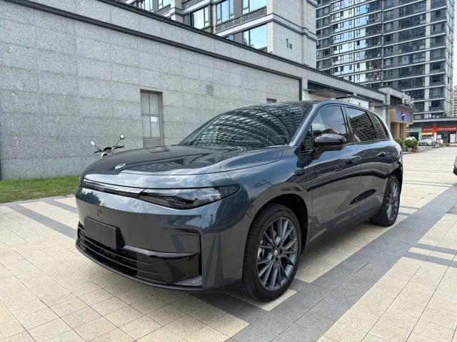Фотография автомобиля — Leapmotor C10