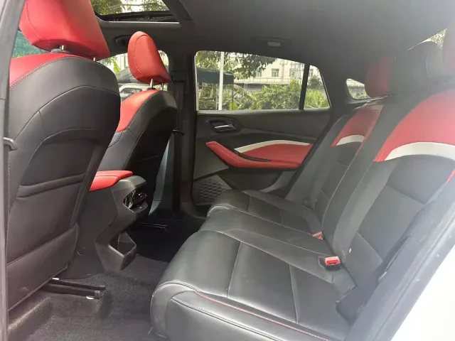 MG MG5 2021 Model 180DVVT CVT Youth Luxury Edition — Фото автомобиля 6