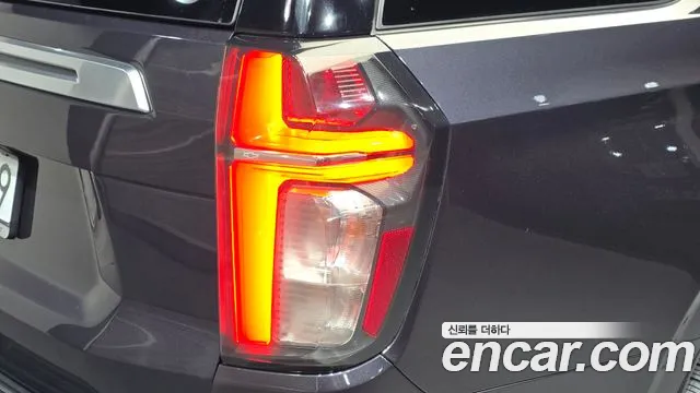 Chevrolet Tahoe — Фото автомобиля 8