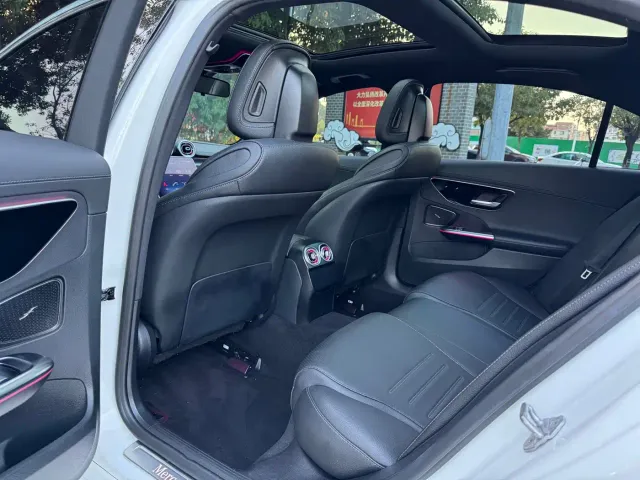 Mercedes-Benz C-Class — Фото автомобиля 11