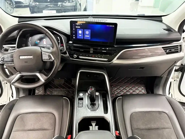 Haval H6 — Фото автомобиля 9