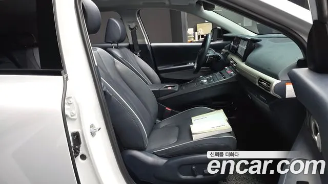 Hyundai Nexo Nexo Premium — Фото автомобиля 10
