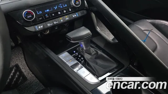 Hyundai AVANTE Modern — Фото автомобиля 9
