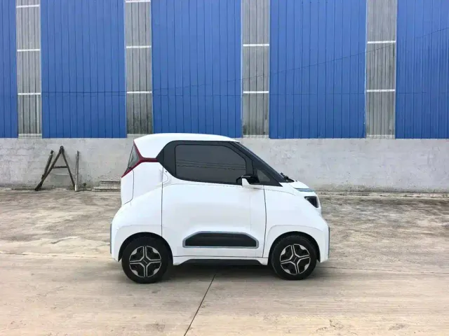 Wuling NanoEV — Фото автомобиля 3