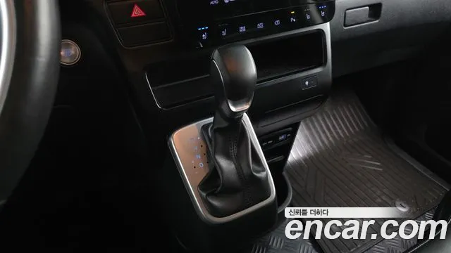 Hyundai Staria — Фото автомобиля 9