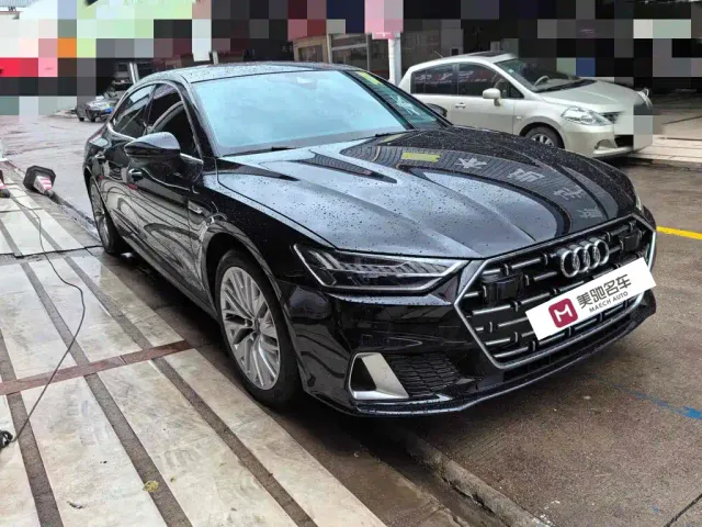 Audi A7L — Фото автомобиля 3