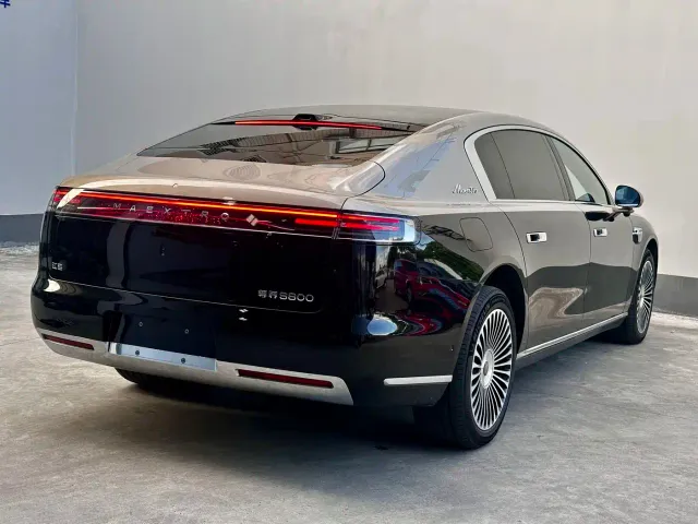 Maextro S800 — Фото автомобиля 7