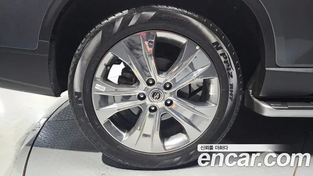 KG_Mobility_Ssangyong Rexton All Rexton Дизель 2.2 4WD — Фото автомобиля 5