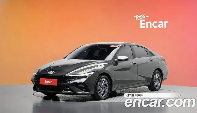 Фотография автомобиля — Hyundai Avante CN7