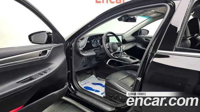 Hyundai Grandeur Premium — Фото автомобиля 10