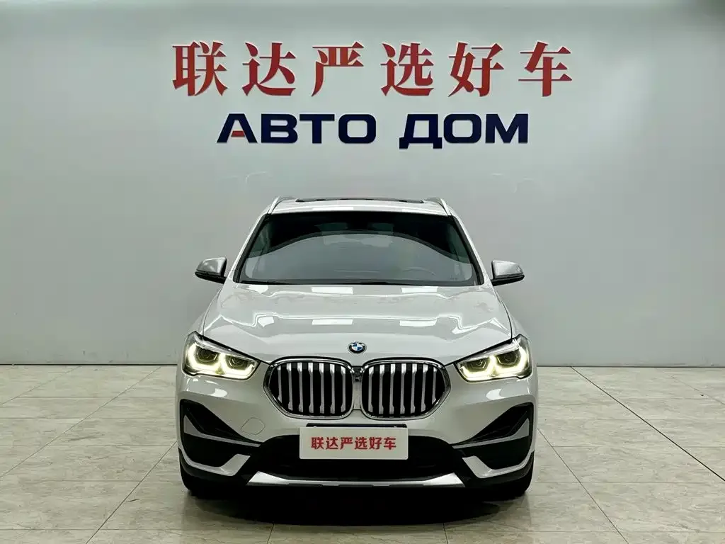 BMW BMW X1 2022 sDrive20Li Fashion — Фото автомобиля 2
