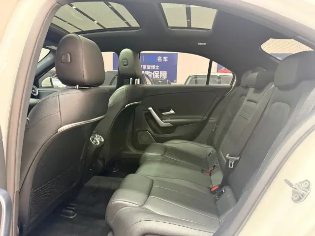 Mercedes-Benz A-Class — Фото автомобиля 9