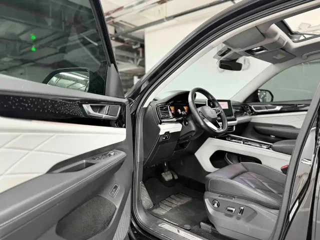 Volkswagen Teramont — Фото автомобиля 7