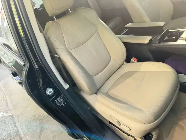 Toyota Granvia — Фото автомобиля 24