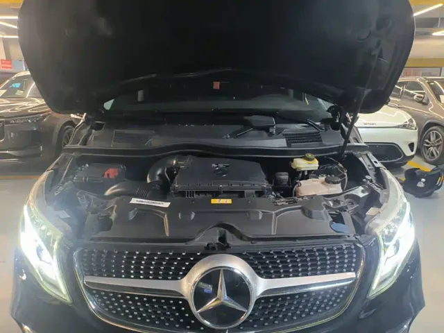 Mercedes-Benz Mercedes-Benz V-Class 2021 V 260 L Long Wheelbase Luxury Edition — Фото автомобиля 19