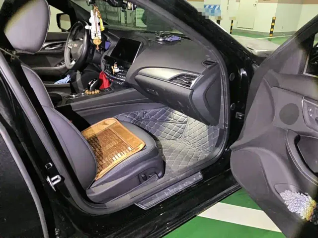 Cadillac CT5 — Фото автомобиля 12