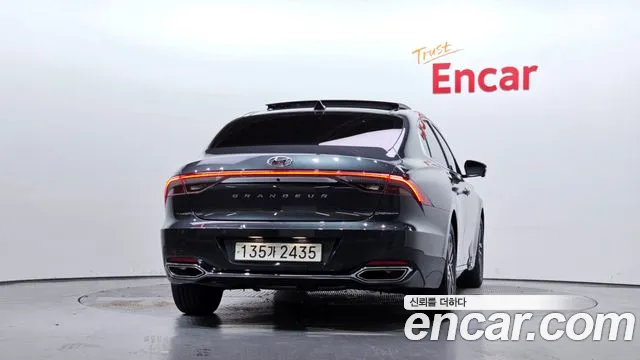 Hyundai Grandeur Grandeur (New) — Фото автомобиля 4