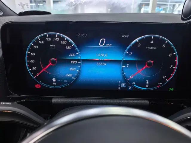 Mercedes-Benz GLA-Class — Фото автомобиля 10