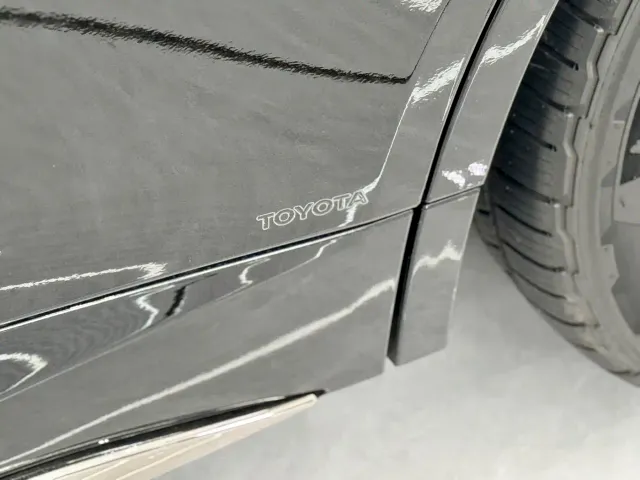 Toyota Vellfire — Фото автомобиля 13