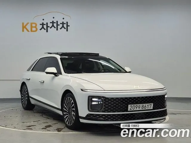 Фотография автомобиля — Hyundai Grandeur GN7